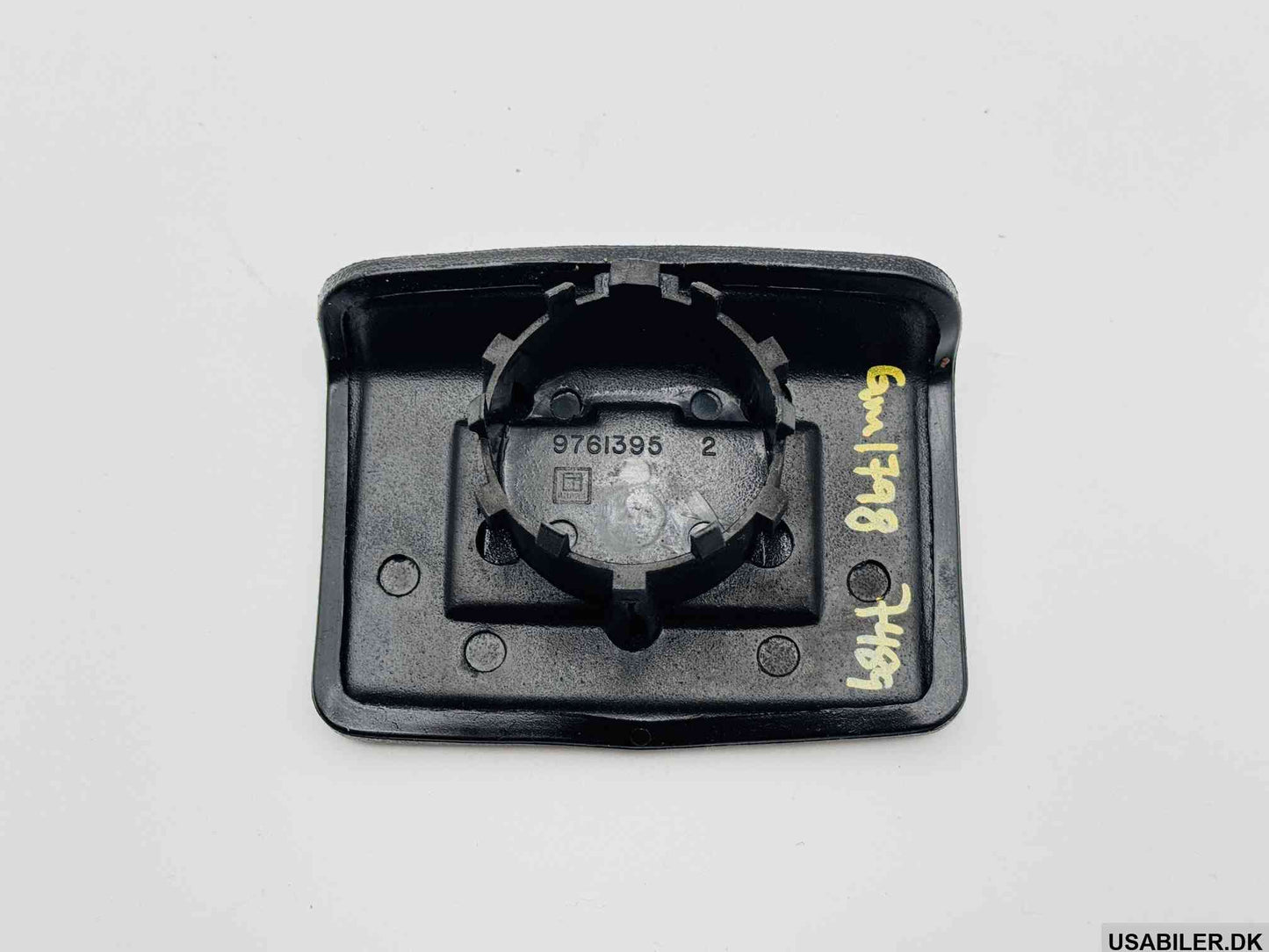 GM 17987489 Cap,Steering Wheel Horn