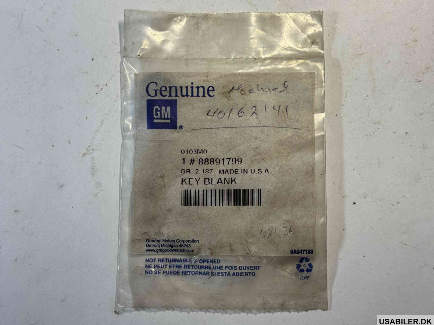 GM 88891799 Key,Dr Lock & Ignition Lock