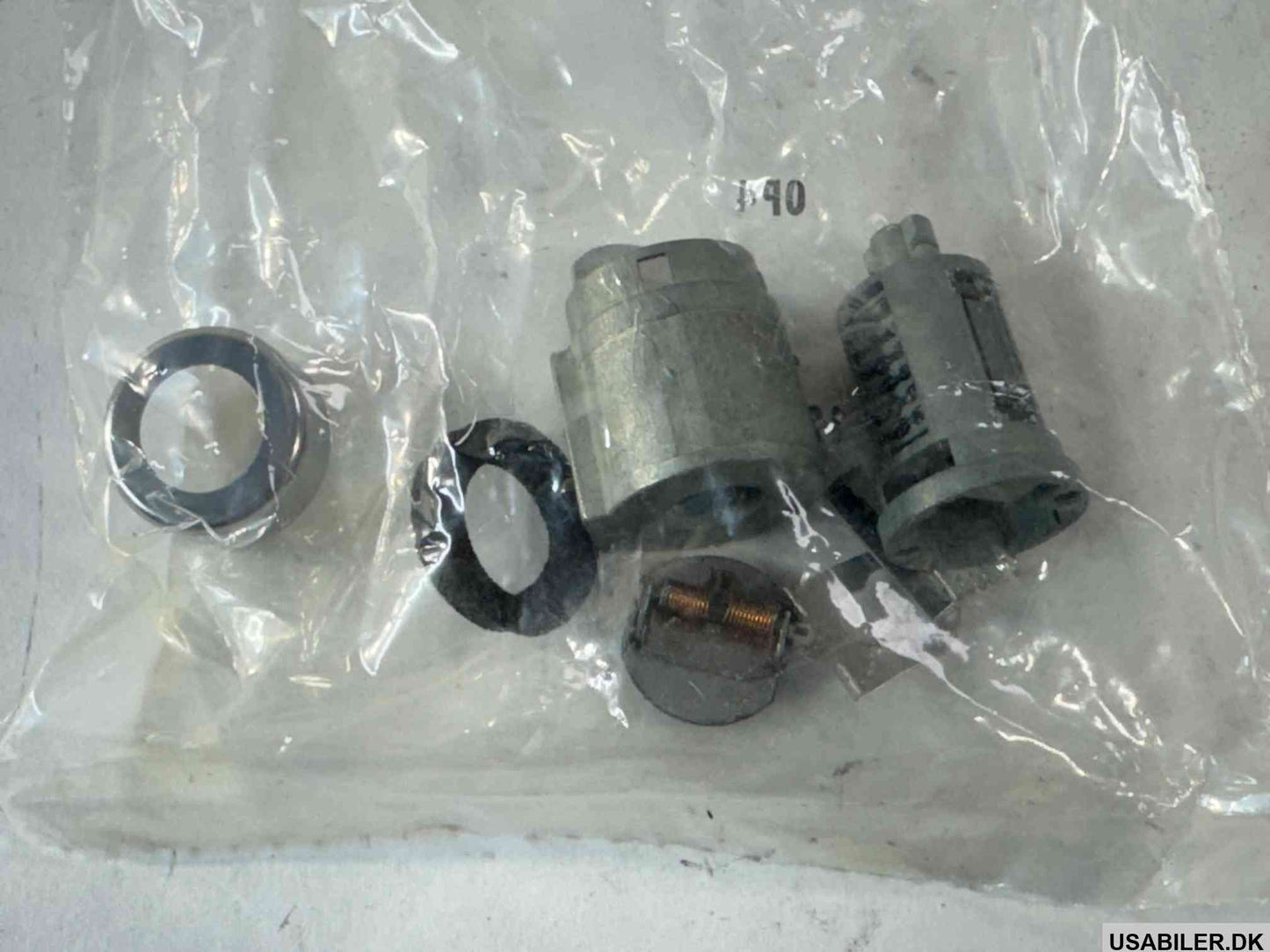 GM 12546858 Cylinder,Front Side Door Lock