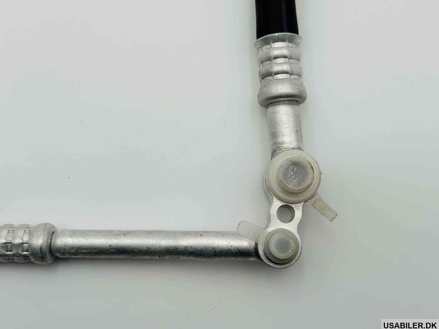 GM 23373155 Air Conditioning Compressor and Condenser Hose Assembly