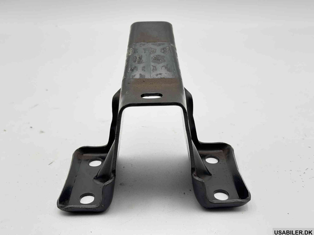 MOPAR 55026265 Rear Bumper Bracket