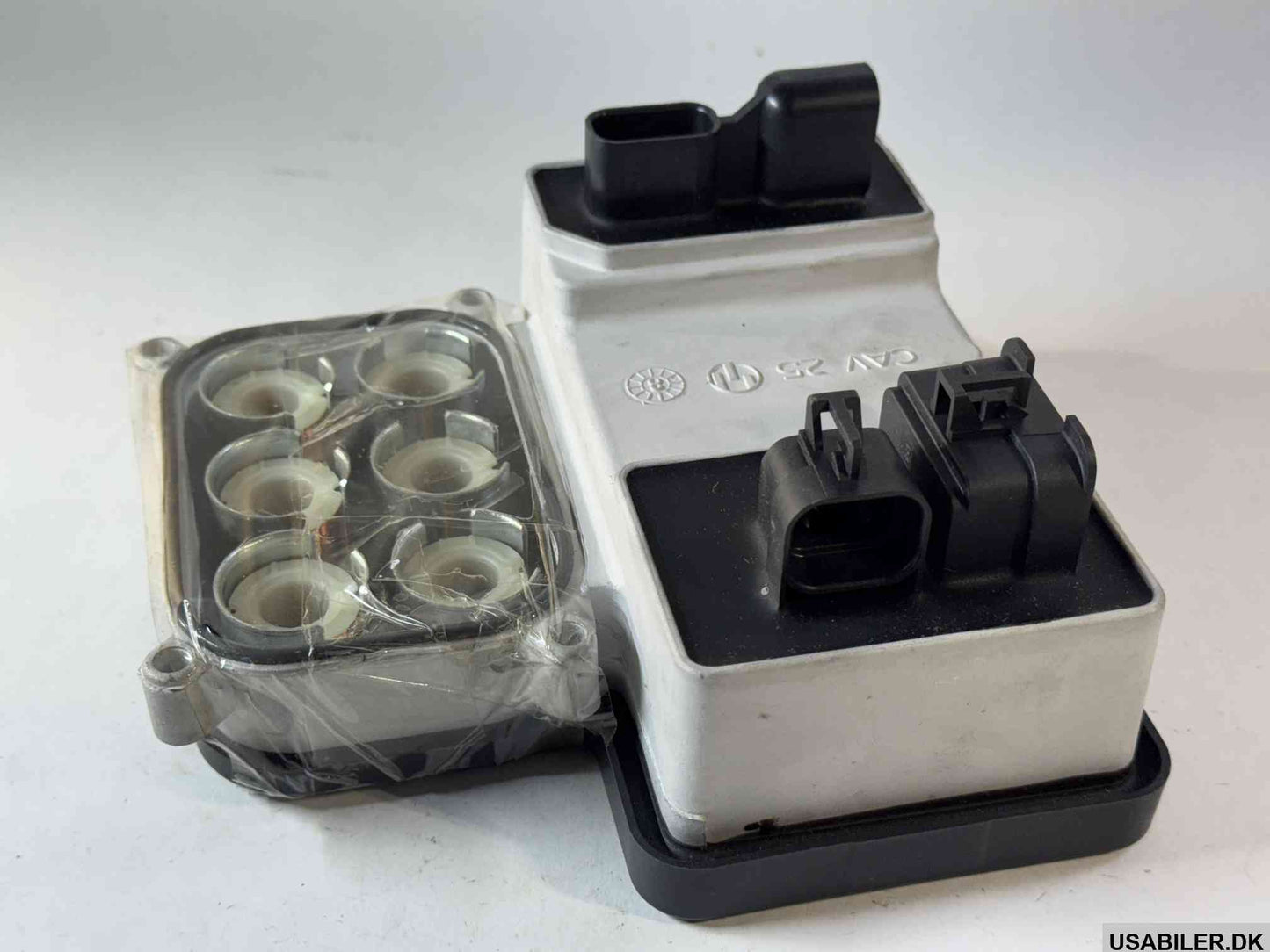 GM 12474606 Electronic Brake And Traction Control Module