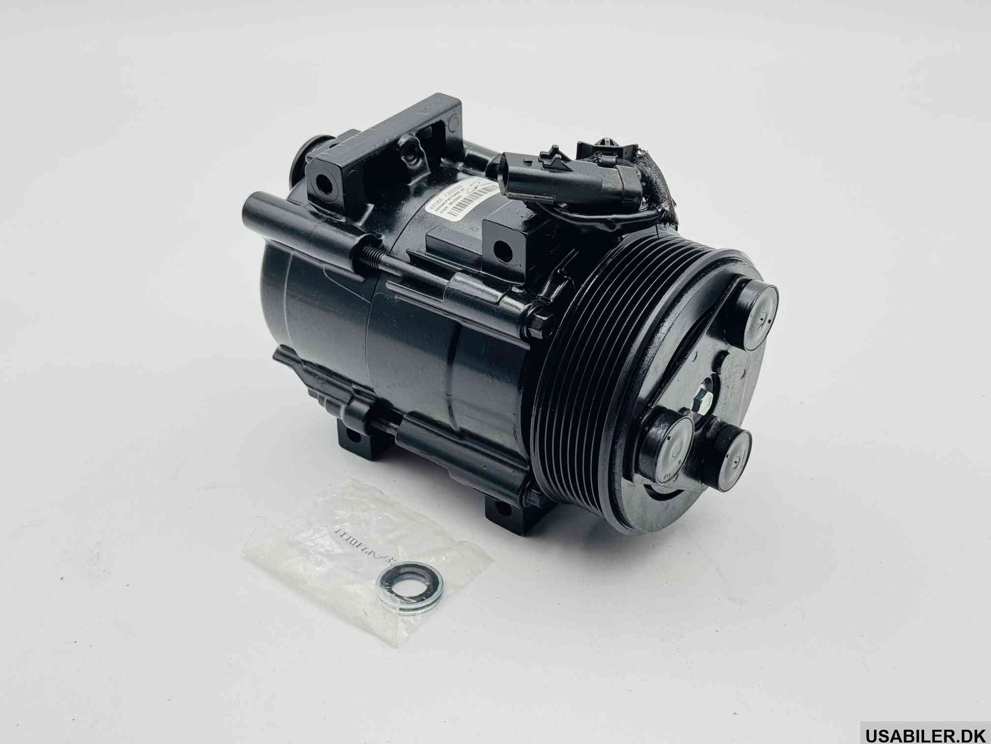 FOUR SEASONS 67182 / 68182 A/C Compressor