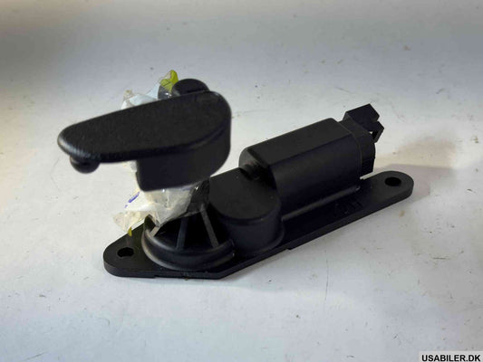 GM 10299851 Latch Assembly, Body Side Rear Window