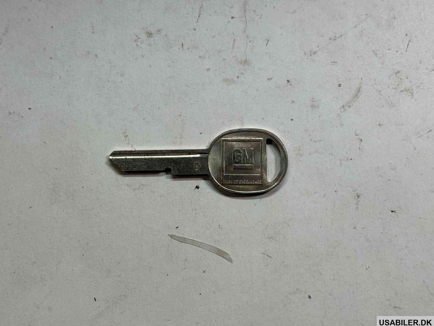 GM 1154605 Key,Dr Lock