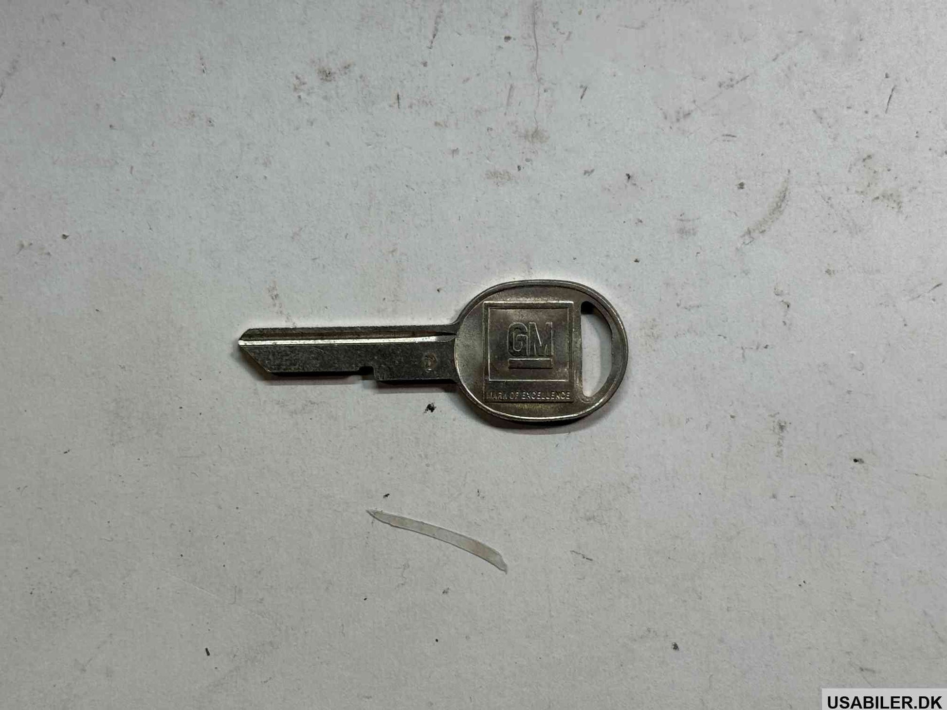 GM 1154605 Key,Dr Lock