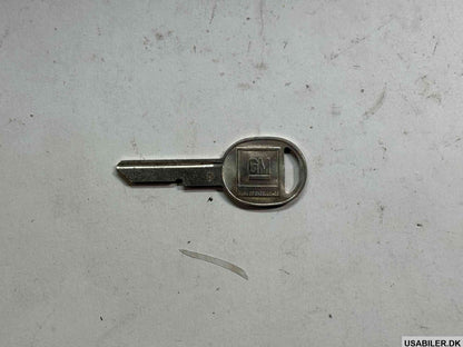 GM 1154605 Key,Dr Lock