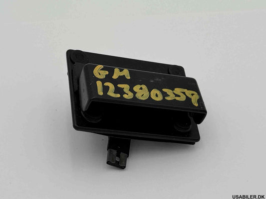 GM 12380359 Rear Door Lock Assembly