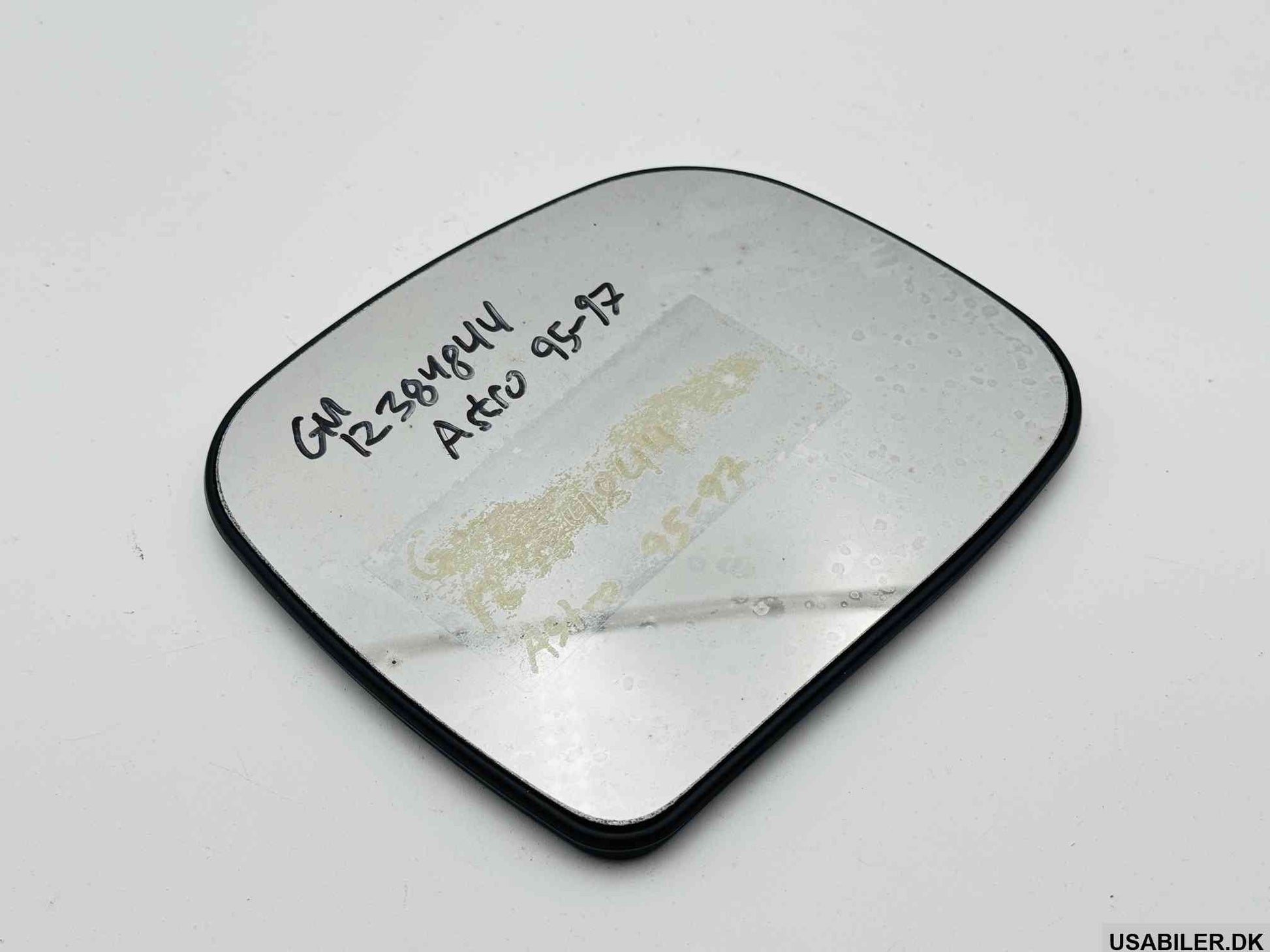GM 12384844 Glass, Outside Passenger Side