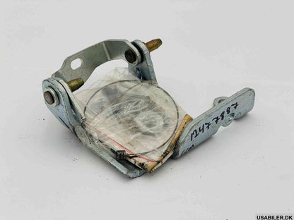 GM 12477887 Hinge Kit,Front Side Door(Body Side)
