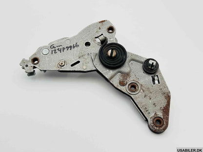 GM 12479966 Recline Adjuster, Driver Seat Outer