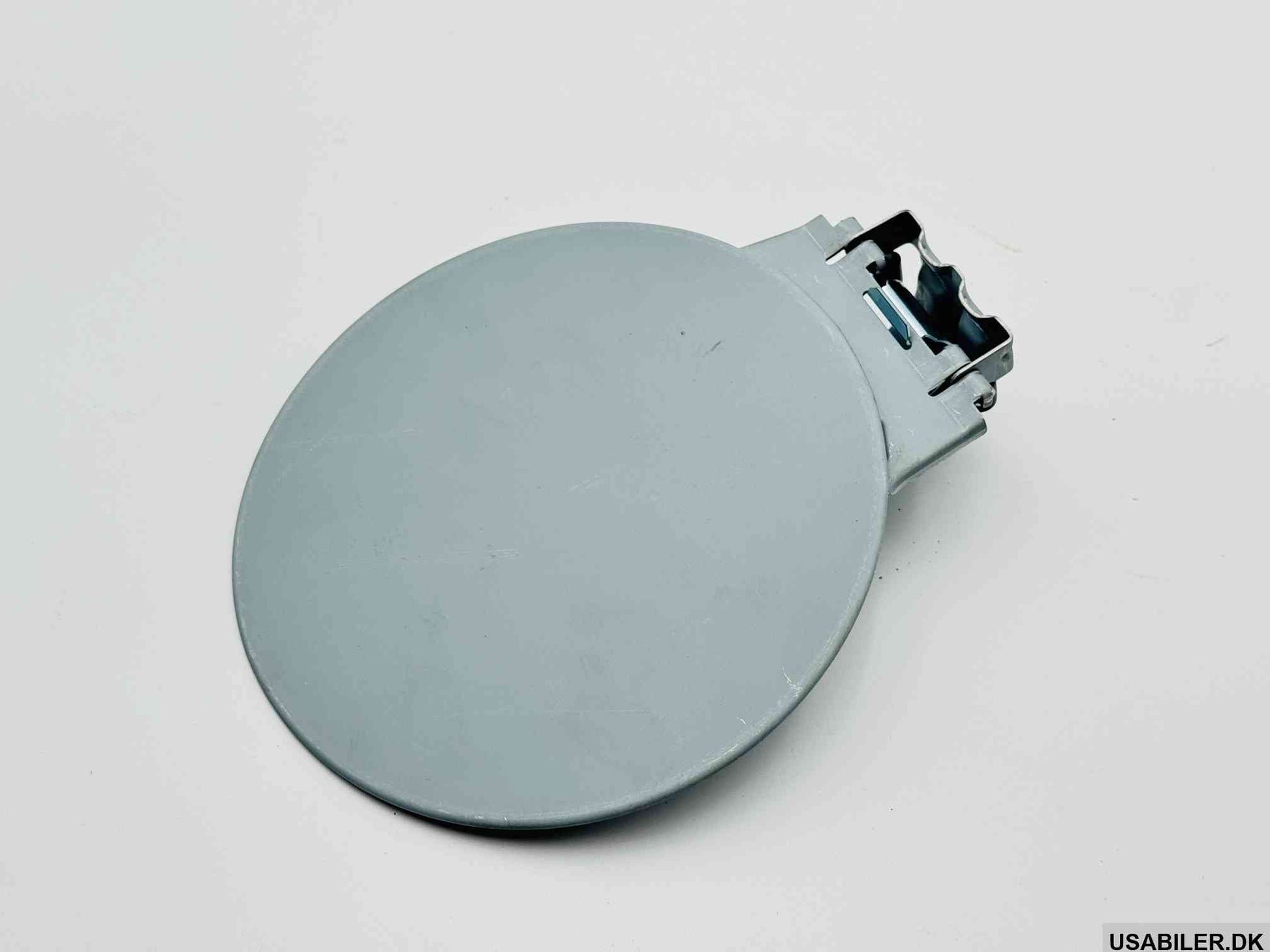 GM 15124080, 1759102 Fuel Filler Door, Round