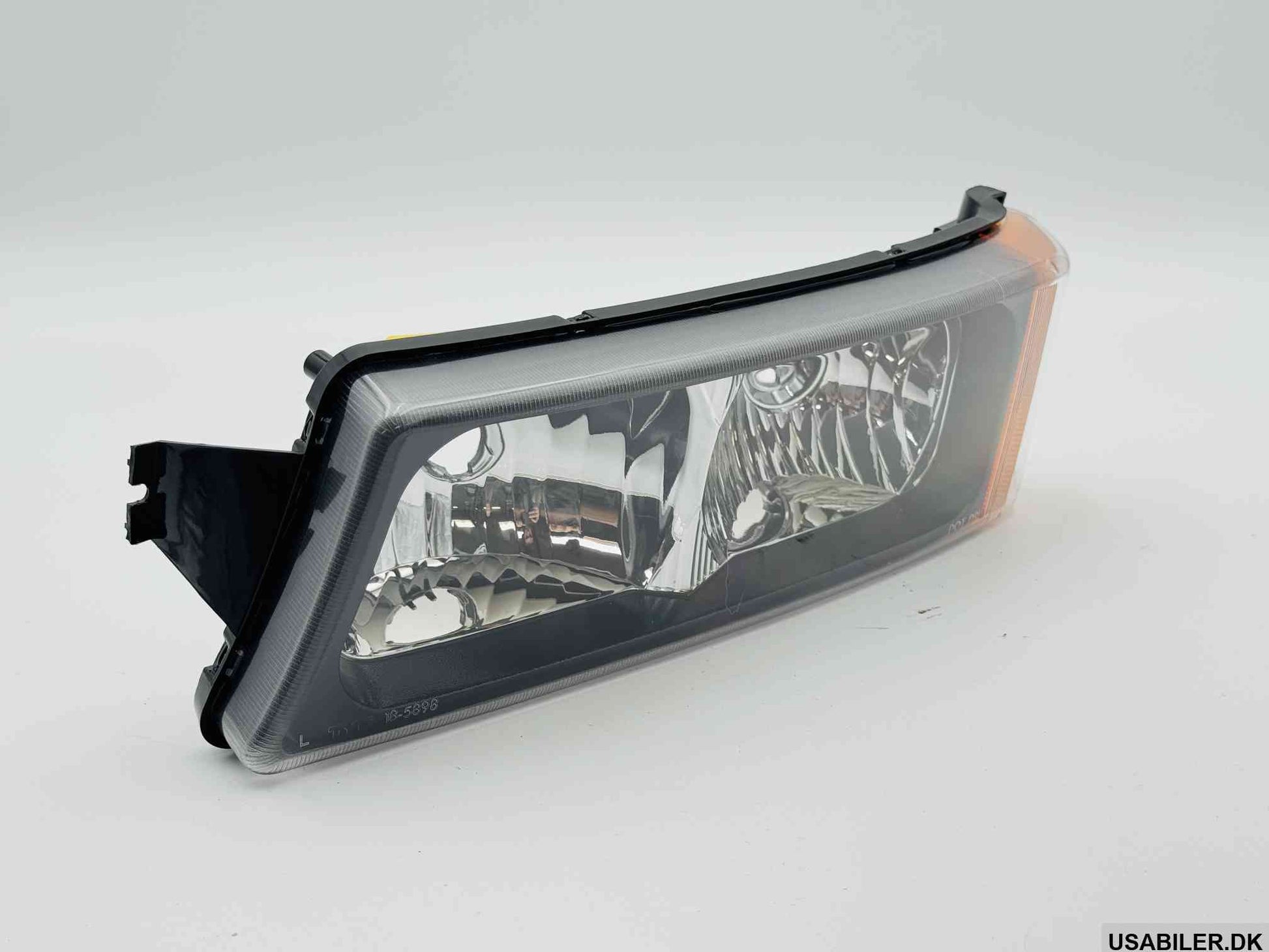 GM 15199556 Lamp Assembly, Daytime Running & Front Side Marker & P