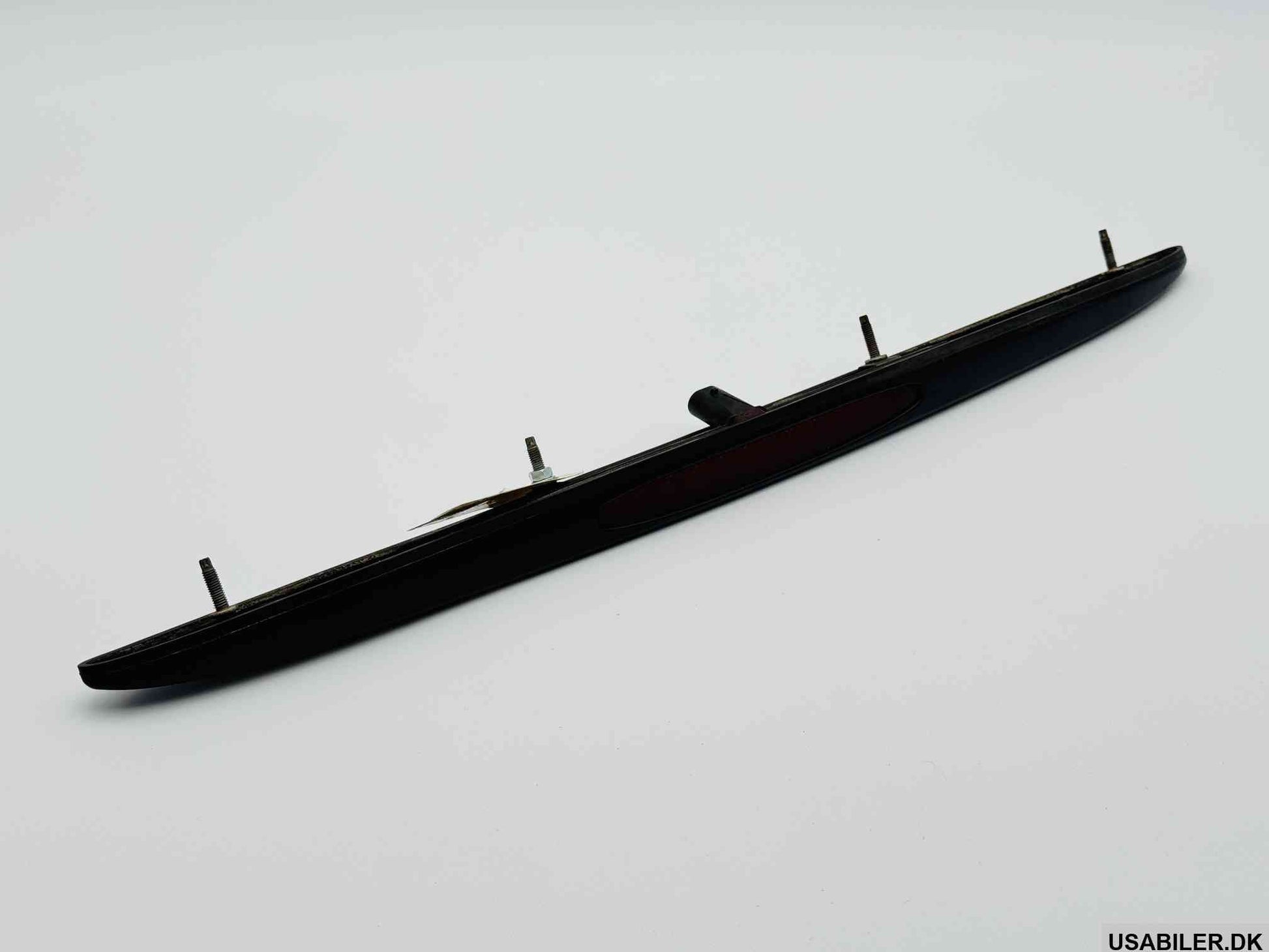 GM 15255368 Third Brake Light Trim Assembly