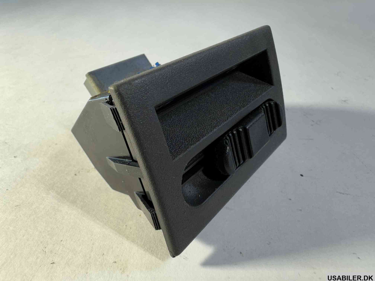 GM 15650849 Switch Assembly, Accessory