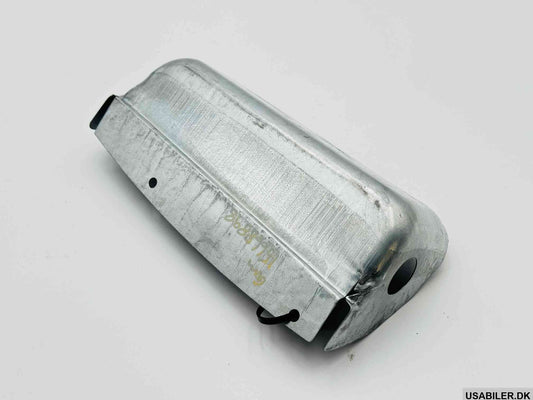 GM 15668898 Filler, Tail Lamp