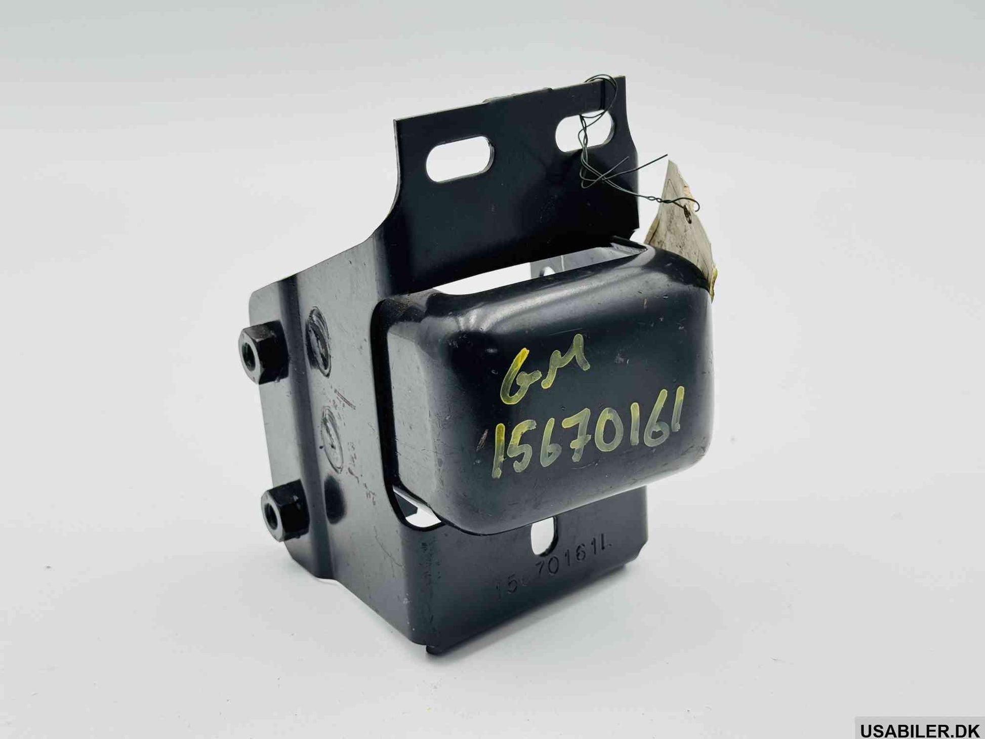 GM 15670161 Mount Bracket