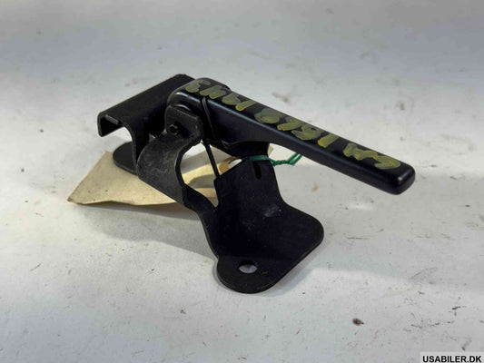 GM 15681943 Control Assembly, Front Side Door Lock, Left
