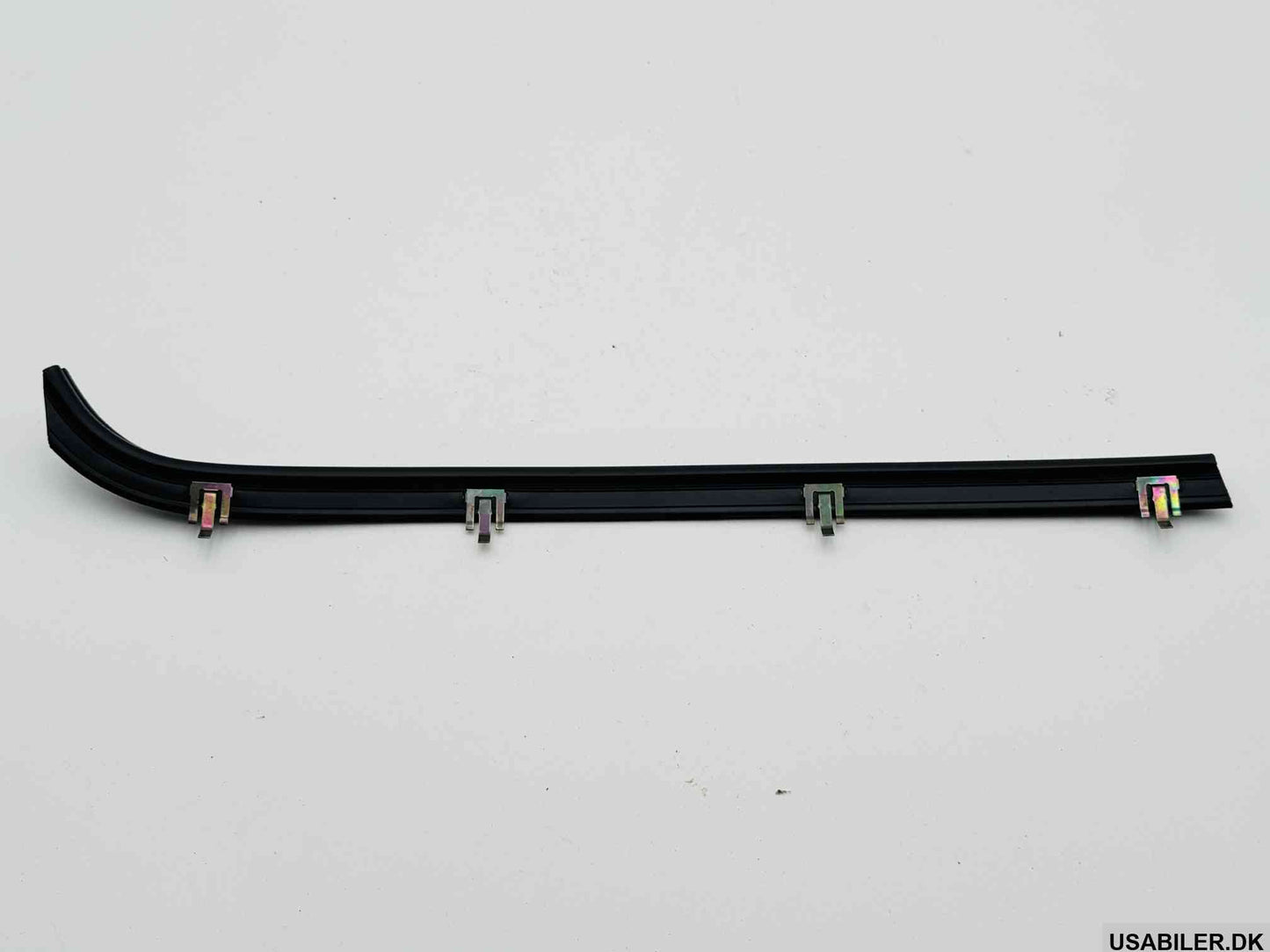 GM 15724981 Weatherstrip Assembly, Front Side Door Window