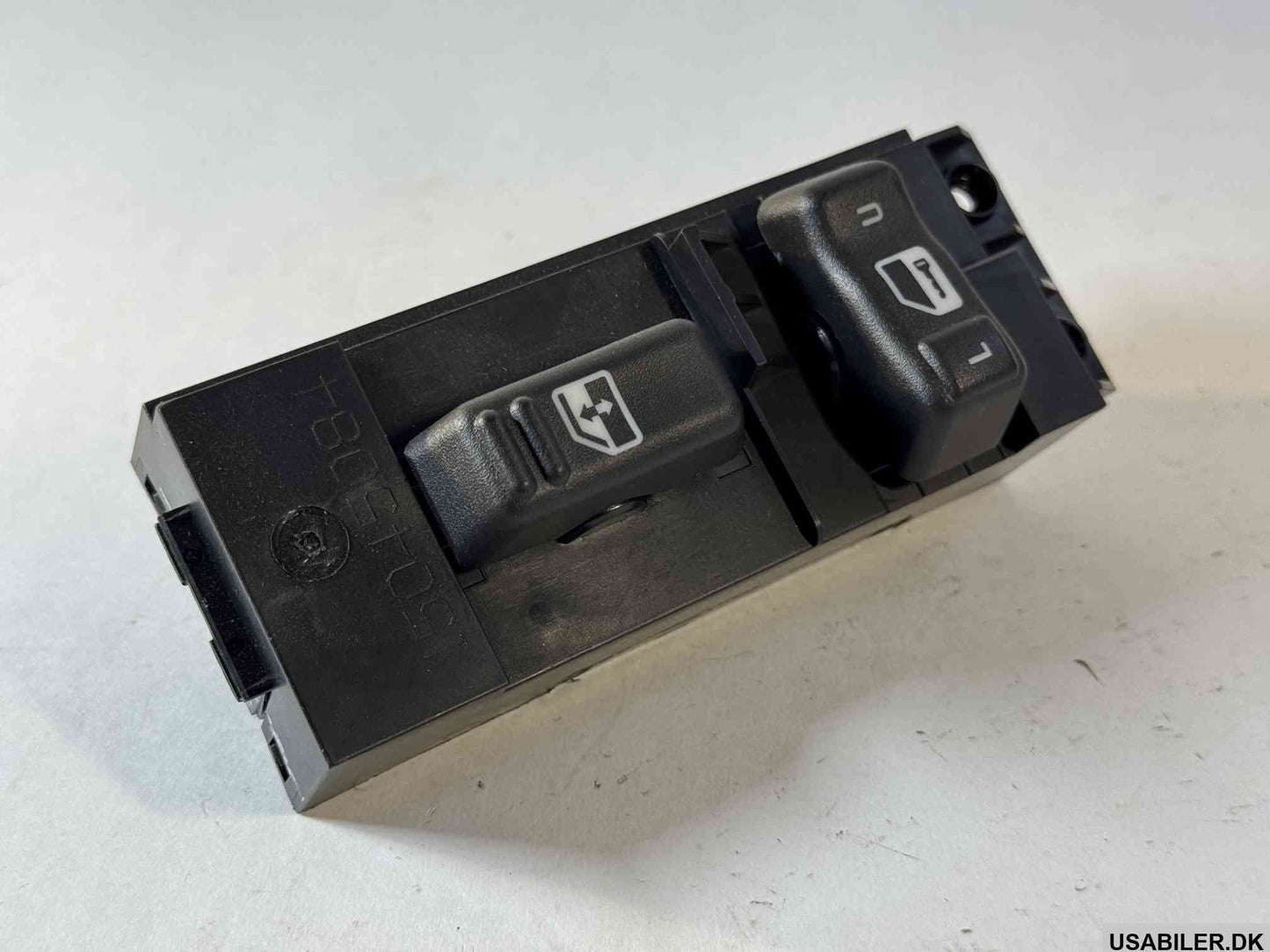 GM 15753935 Switch,Dr Lock & Side Window