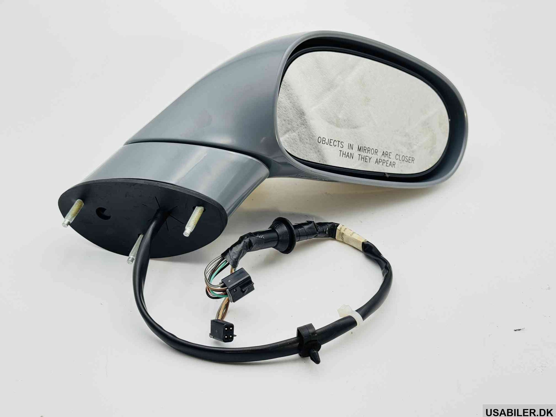 GM 15795842 Mirror, Outside Passenger Side