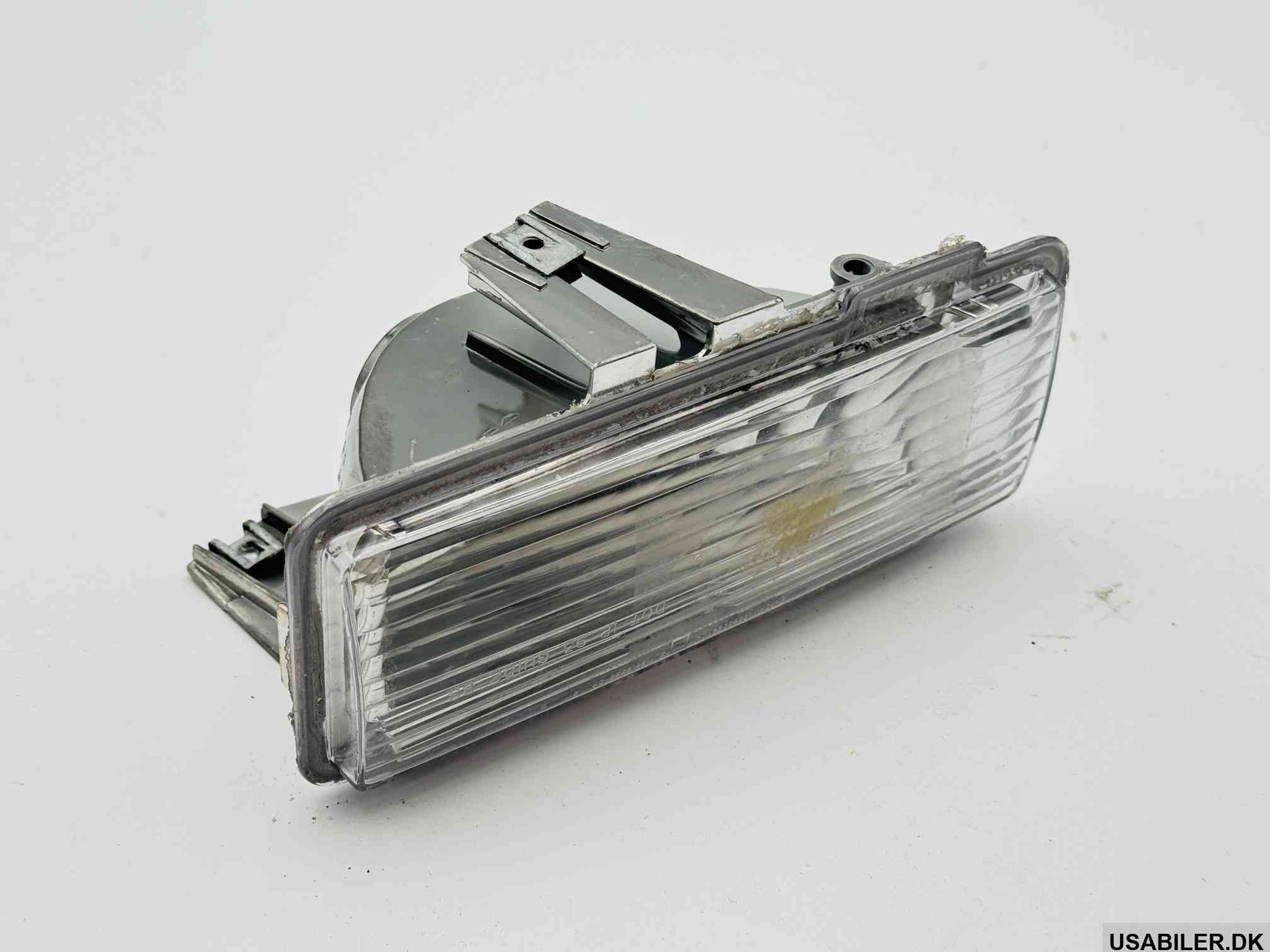 GM 16516687 Driver Left Park Light Turn Signal