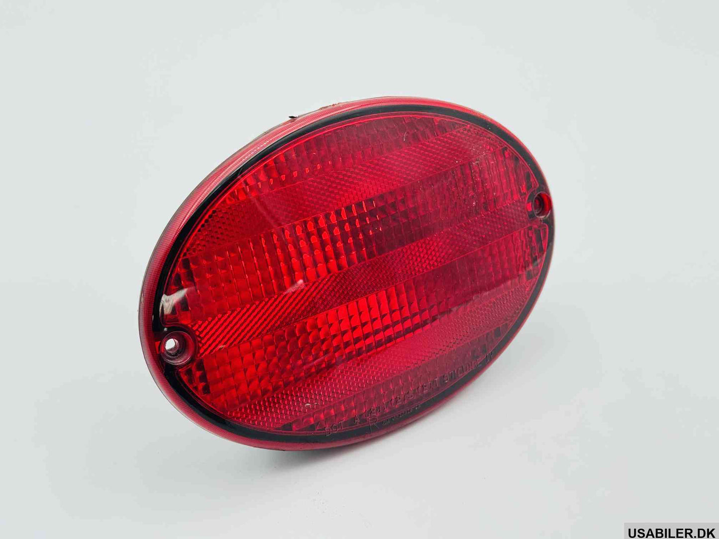 GM 16523630 Red Tail Lights, RH  (Used)