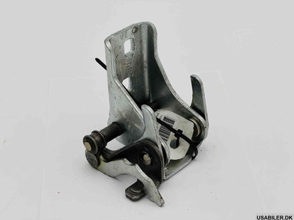 GM 16631042 Hinge Asm,Front Side Door Lower