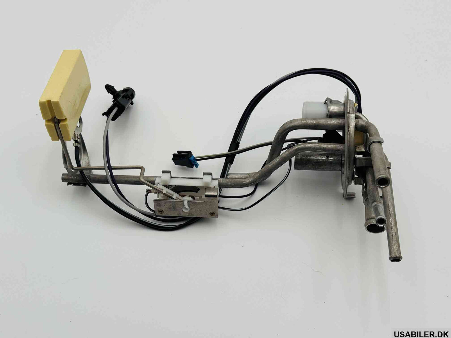 GM 19111408 Fuel Tank Meter/Pump