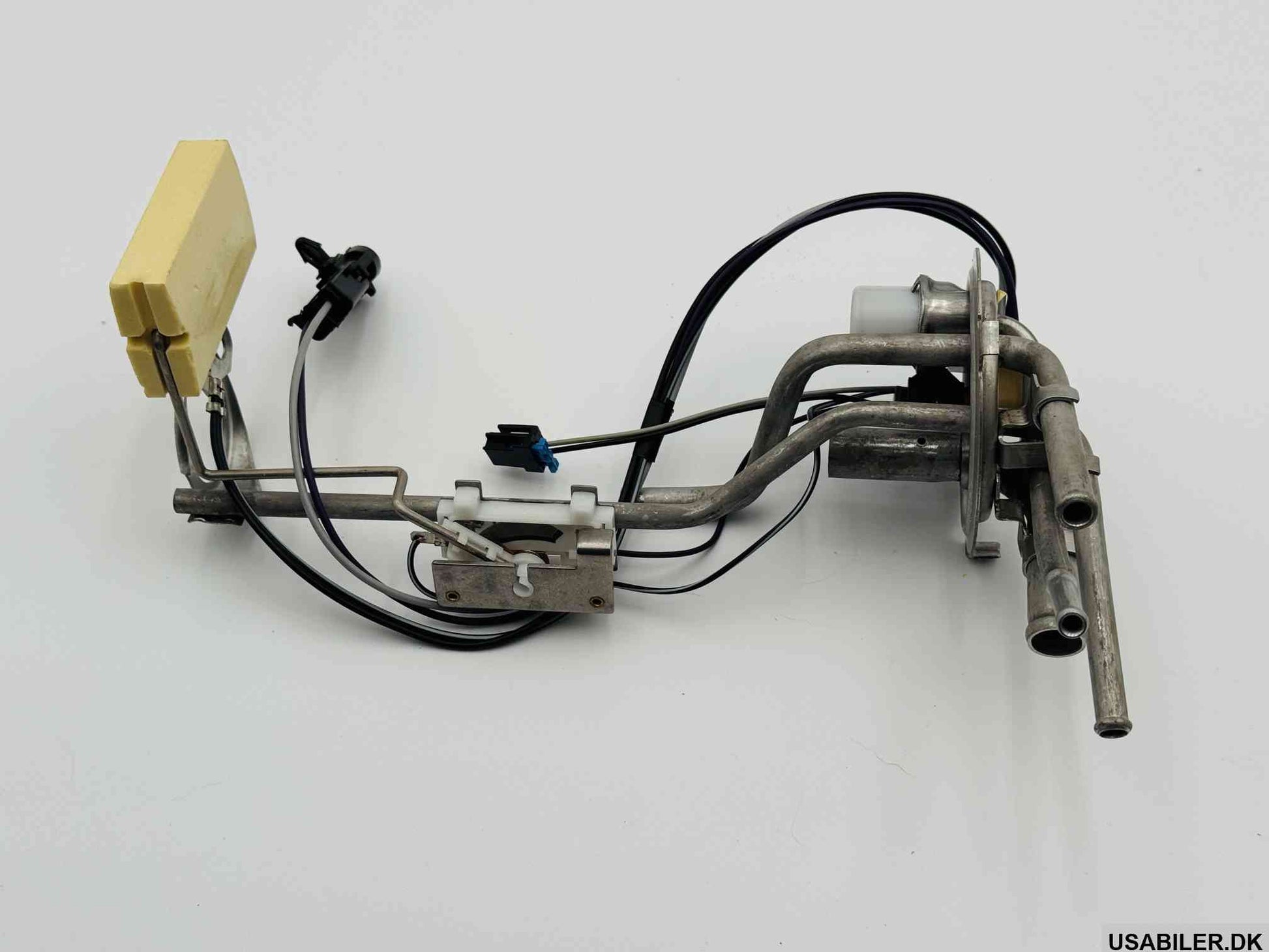 GM 19111408 Fuel Tank Meter/Pump