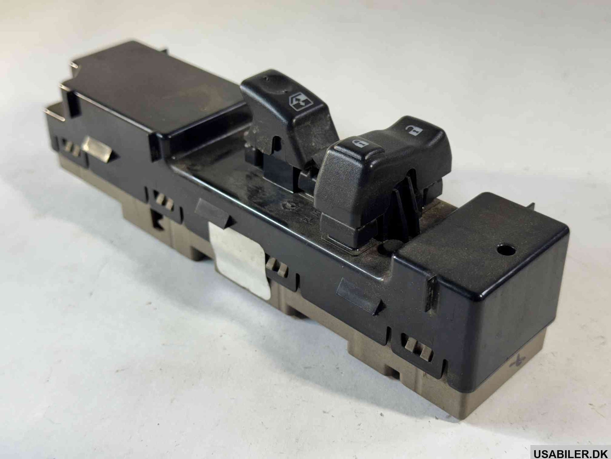 GM 19115820 Window Control Switch Front RH Passenger Side