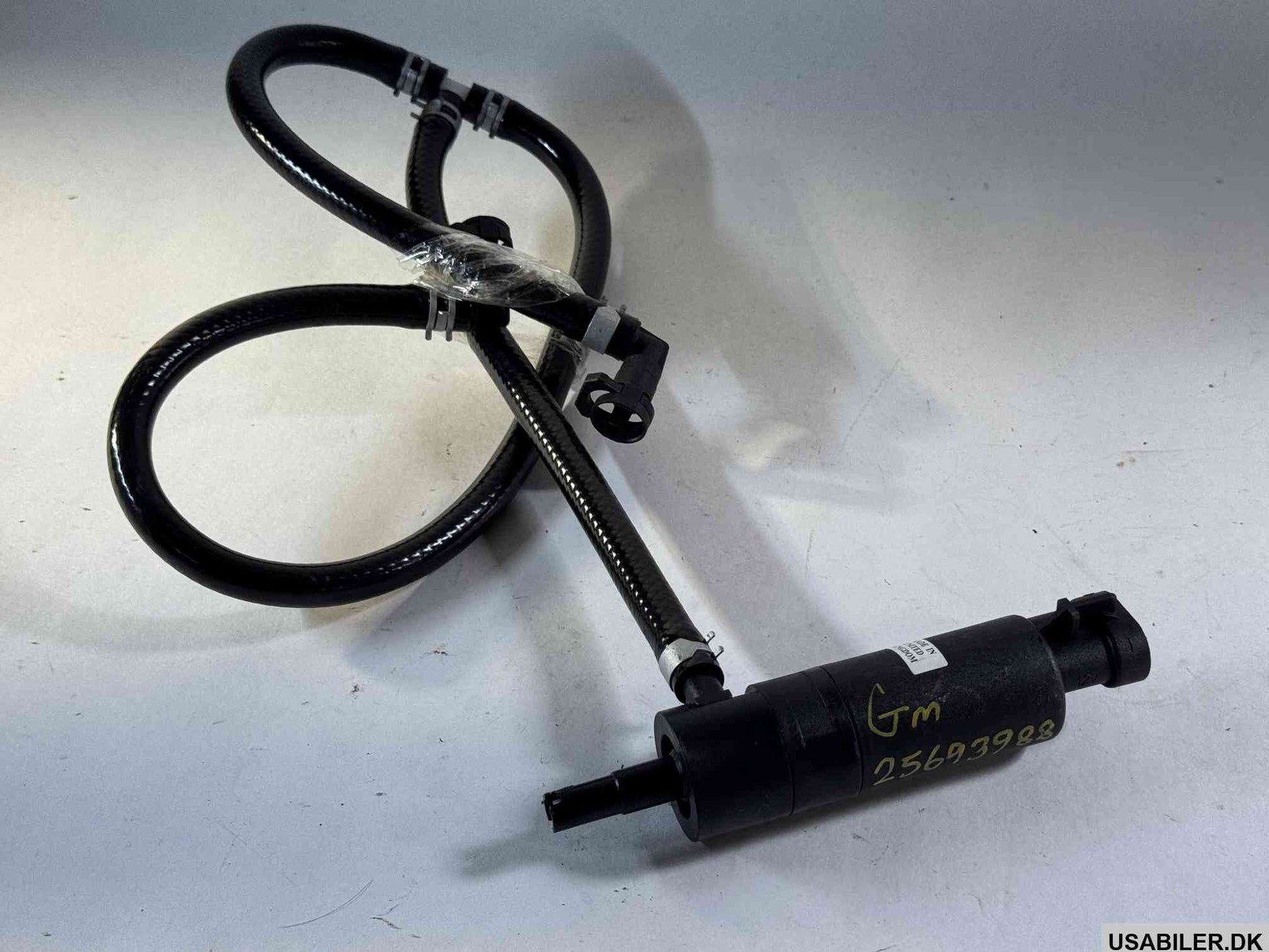 GM 25693988 Pump,Headlamp Washer