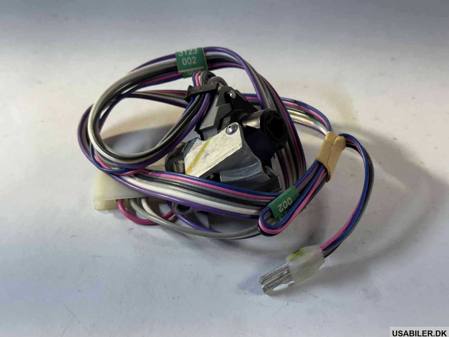 GM 26043123 Switch,Windshield Wiper & Windshield Washer