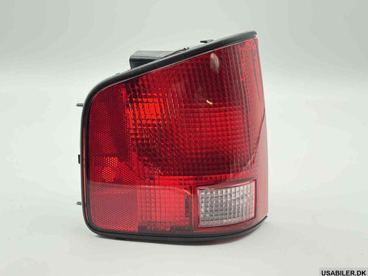 GM 5978195 Tail Lamp