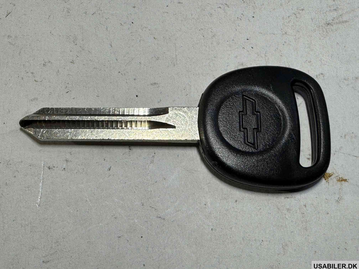 GM 89023920 Key Asm,Rear Compartment Lid Lock Cyl