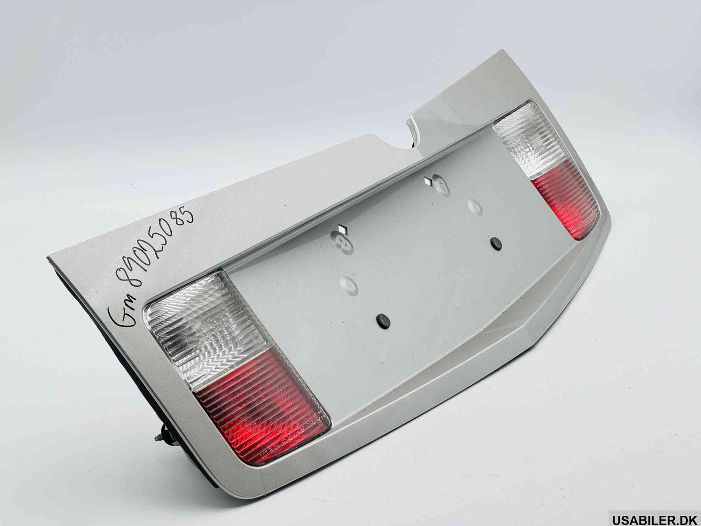 GM 89025085 Lamp Asm,Back Up & High Mount Stop 