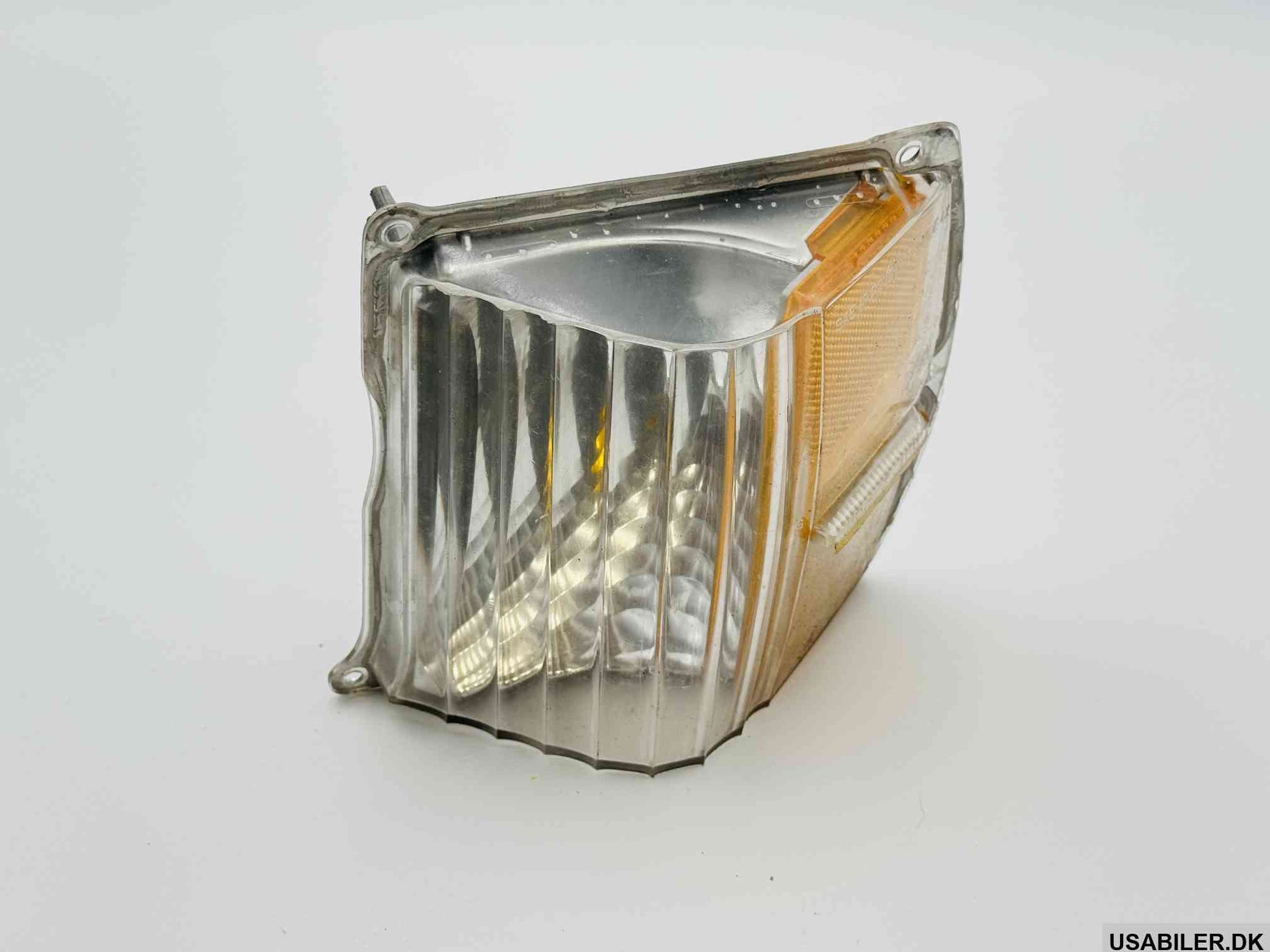 GM 912357 Parking Lamp Assembly, Left