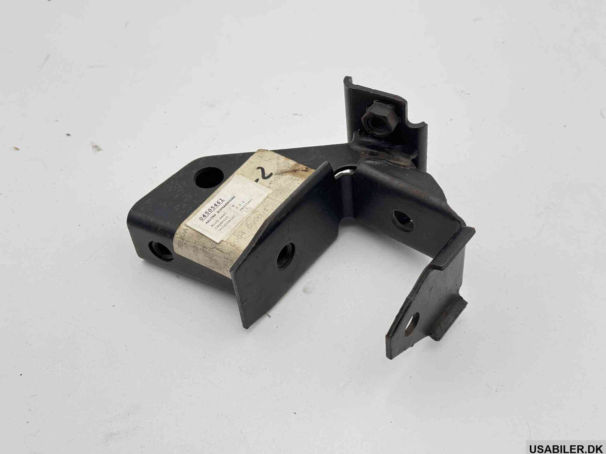 MOPAR 04505461 Engine Mount Bracket
