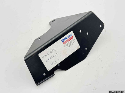 MOPAR 04686064 Bracket