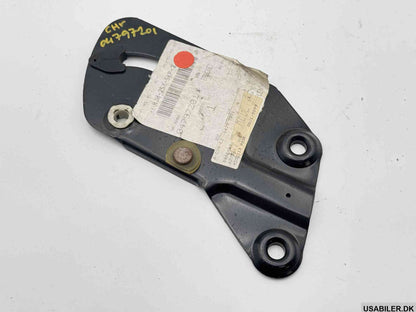 MOPAR 4797201 Pivot Bracket