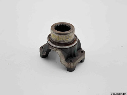 MOPAR 4856345  Axle Yoke