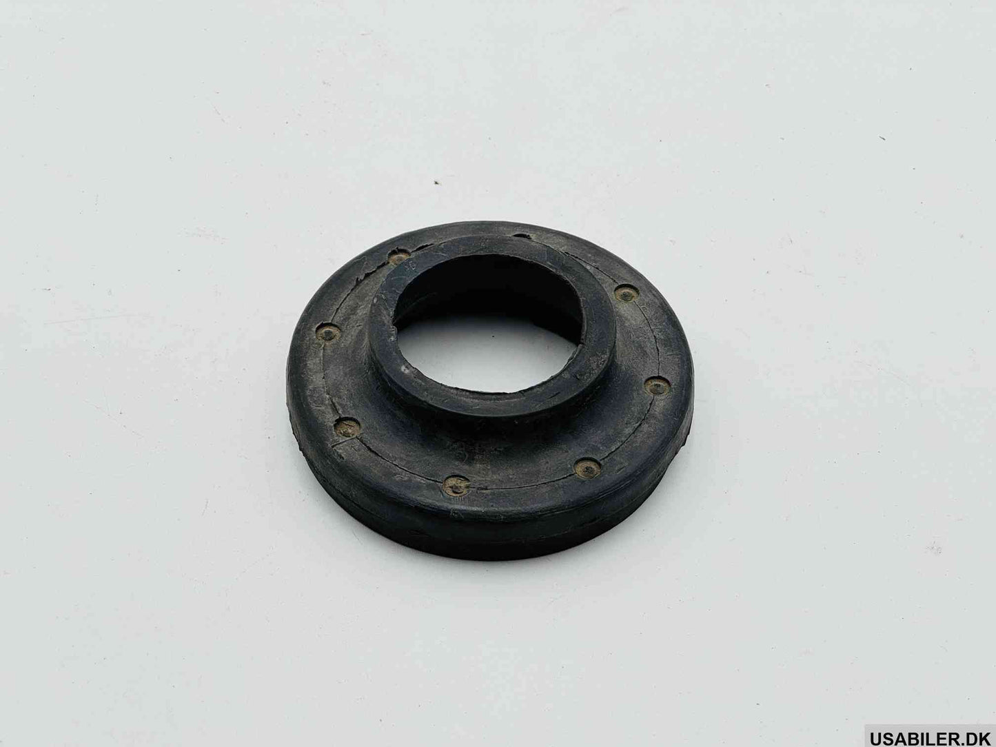 MOPAR 52000229 Coil Spring Isolator