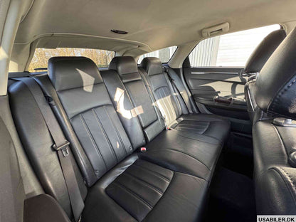 Chrysler 300C Touring Stationcar **år**