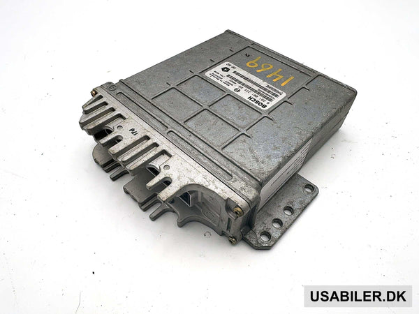 BOSCH 04686660AB Engine Control Unit