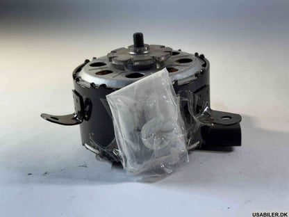 BOSCH Radiator Fan Motor Opel