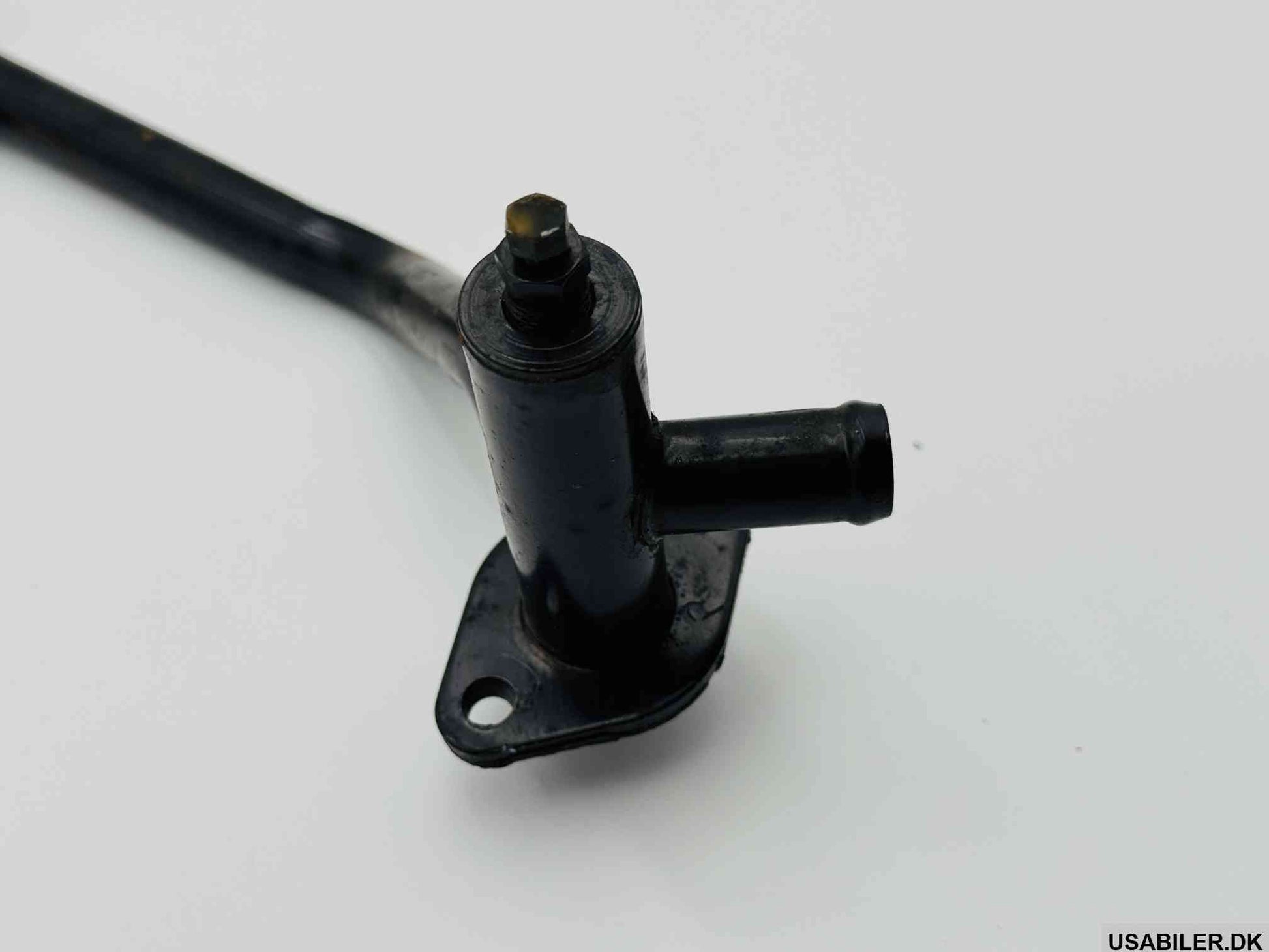 GM 10151673 Thermostat Bypass Pipe Assembly