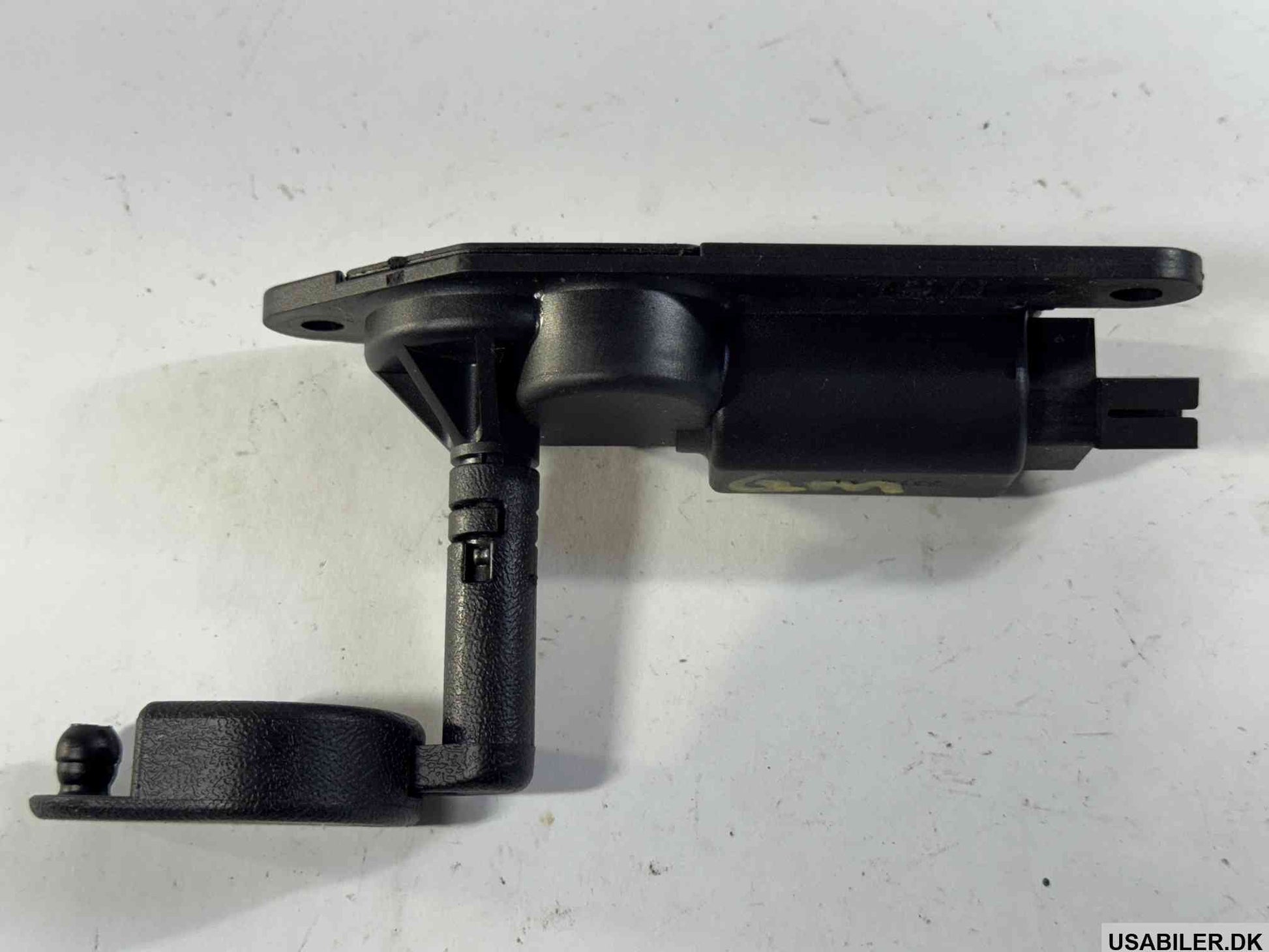 GM 10299850 Latch Assembly, Body Side Rear Window