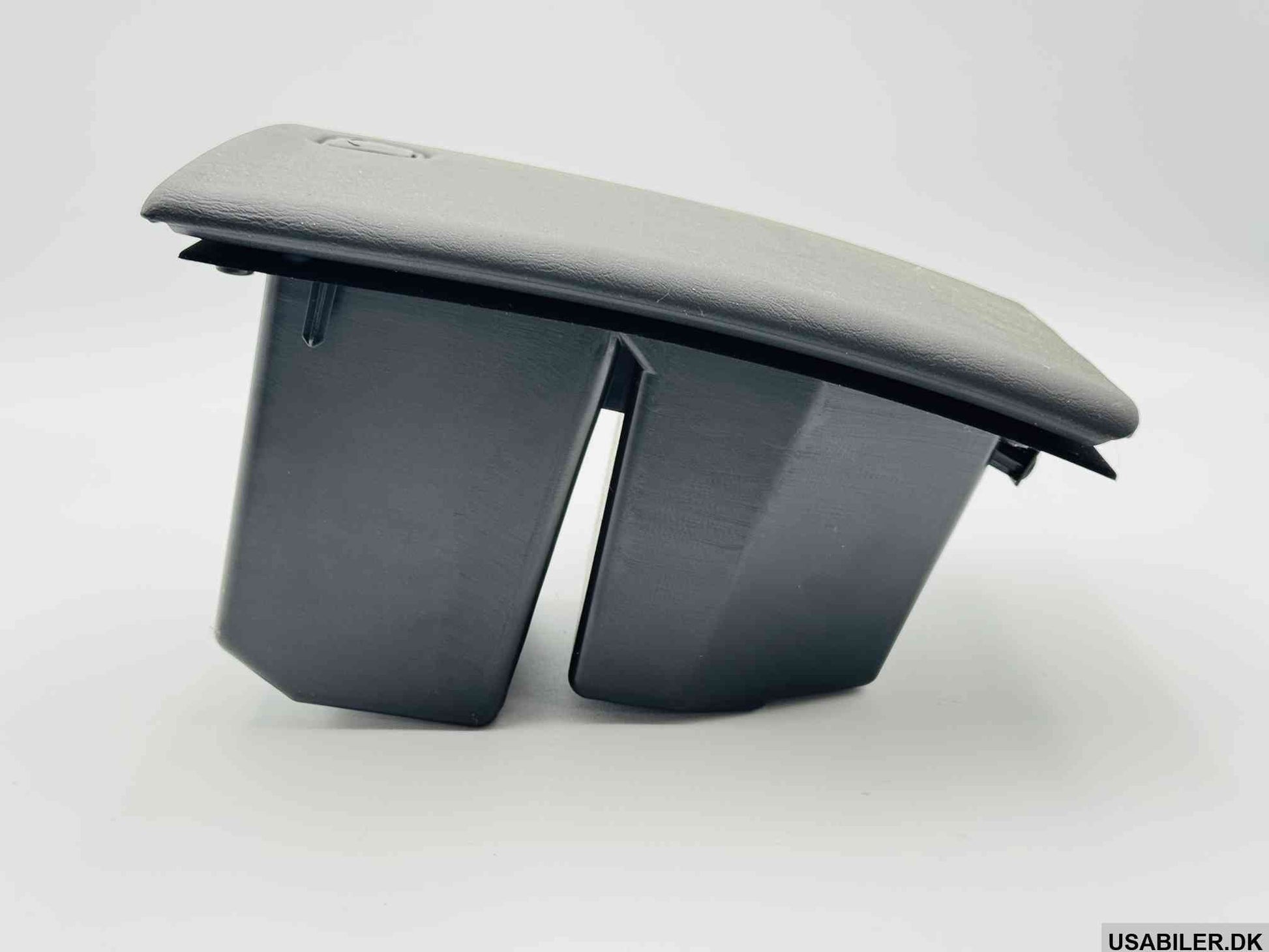 GM 10351550 Rear Console Storage Compartment Box