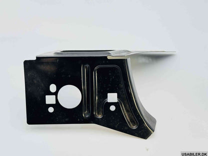 GM 10420460 Panel, Front Compartment Side Rail Closeout
