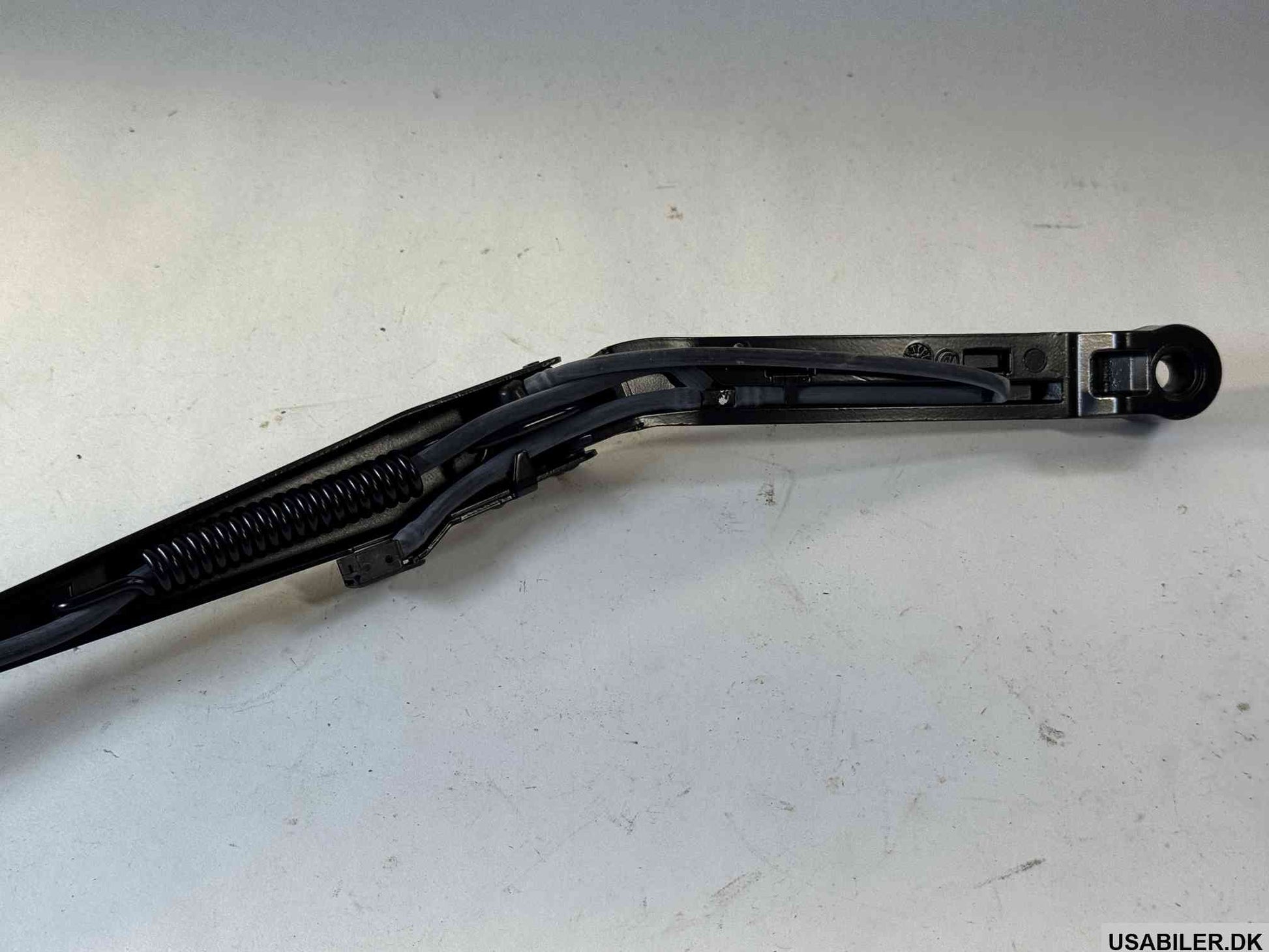 GM 10424237 Arm Assembly, Windshield Wiper